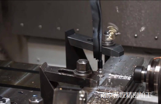 <strong>南京糖心影视（jiàng）總結：CNC機械（xiè）師（shī）的操作事項，如何避免受傷、零件故障和停機（jī）？</strong>